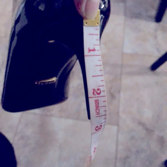 Authentic New In Box Gucci Vernice Crystal Nero Ankle Booties Size 7 - Picture 13 of 13